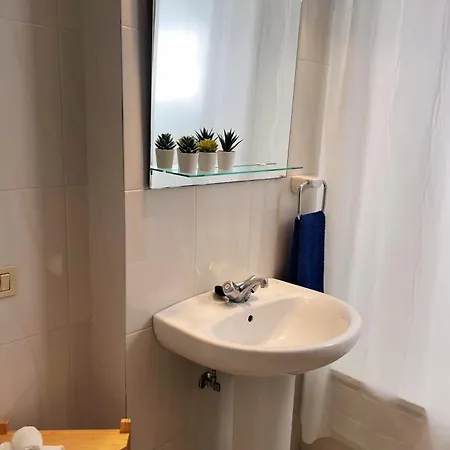 Acogedor En El Corazon De Apartman La Laguna